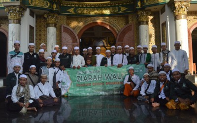 Ziarah Wali Pesantren Madinah Munawwarah Semarang 2019
